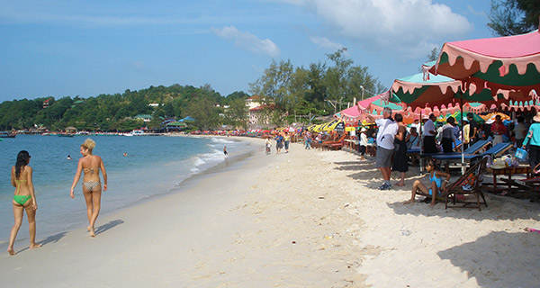 Ochheuteal Beach in Sihanoukville