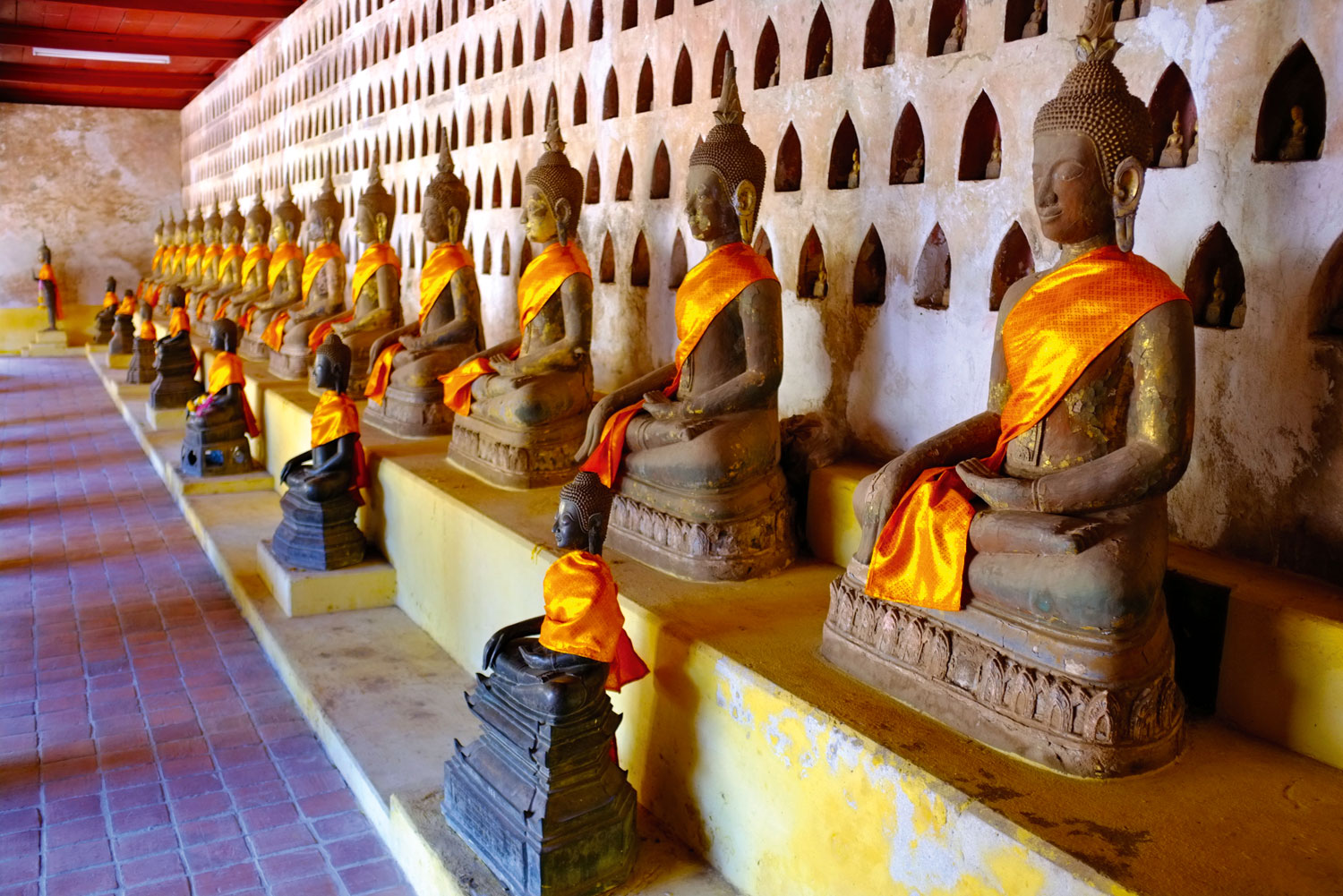 The Buddhas of Si Saket