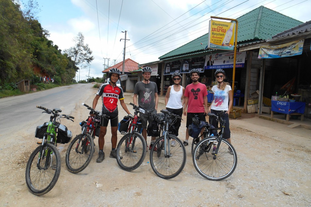 Cycling tour in Vang Vieng