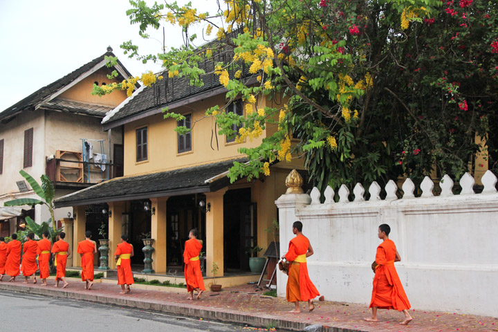 The alms ceremony