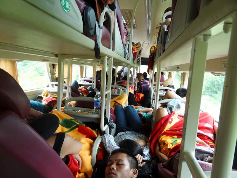 Bus from Vientiane to Hanoi