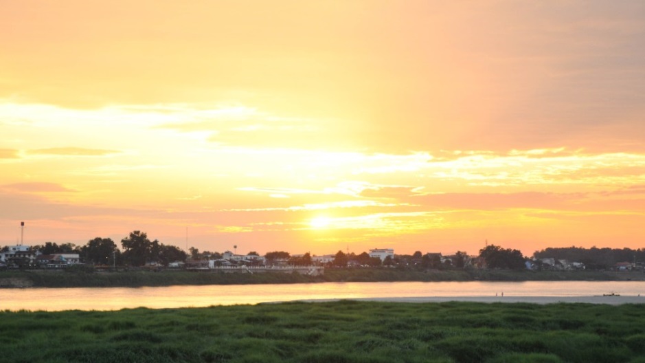 Sunset on Mekong River 